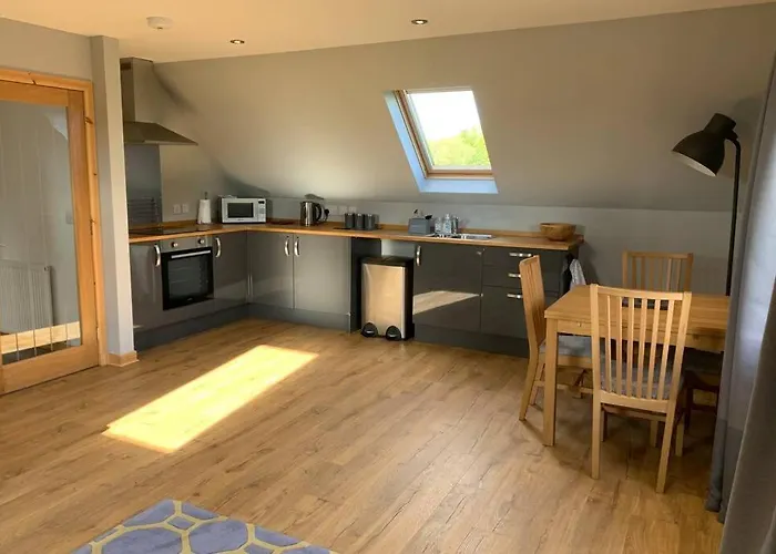 The Nest - Near Inverness & Loch Ness