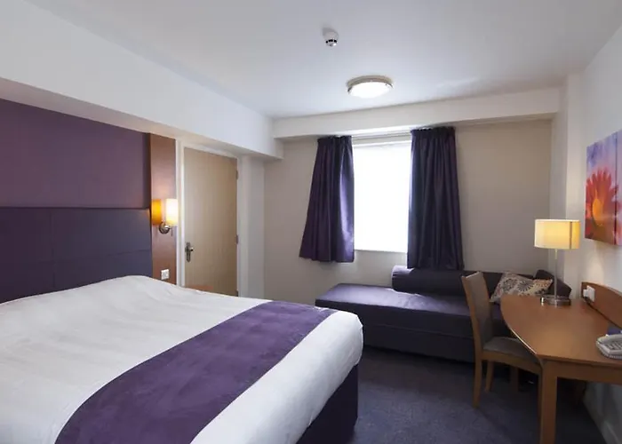 Premier Inn Inverness Centre - River Ness