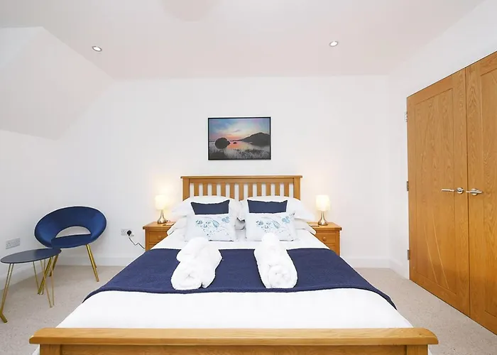 Pinewood Cottage Apartment & B&B Inverness