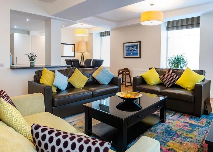 Inverness City Suites