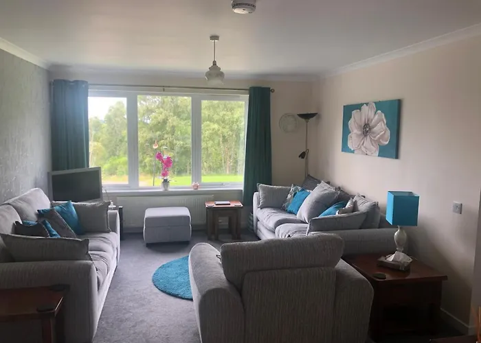Wyvis View, Daviot