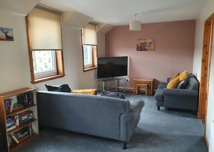 Nelson Street Apartment