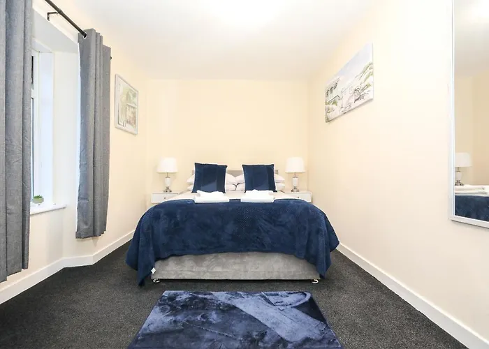 Mystayinn Guest House - Five Star Amenities - Free Parking - Central Inverness - Complimentary Snacks