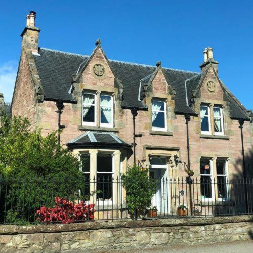 Atholdene * Inverness