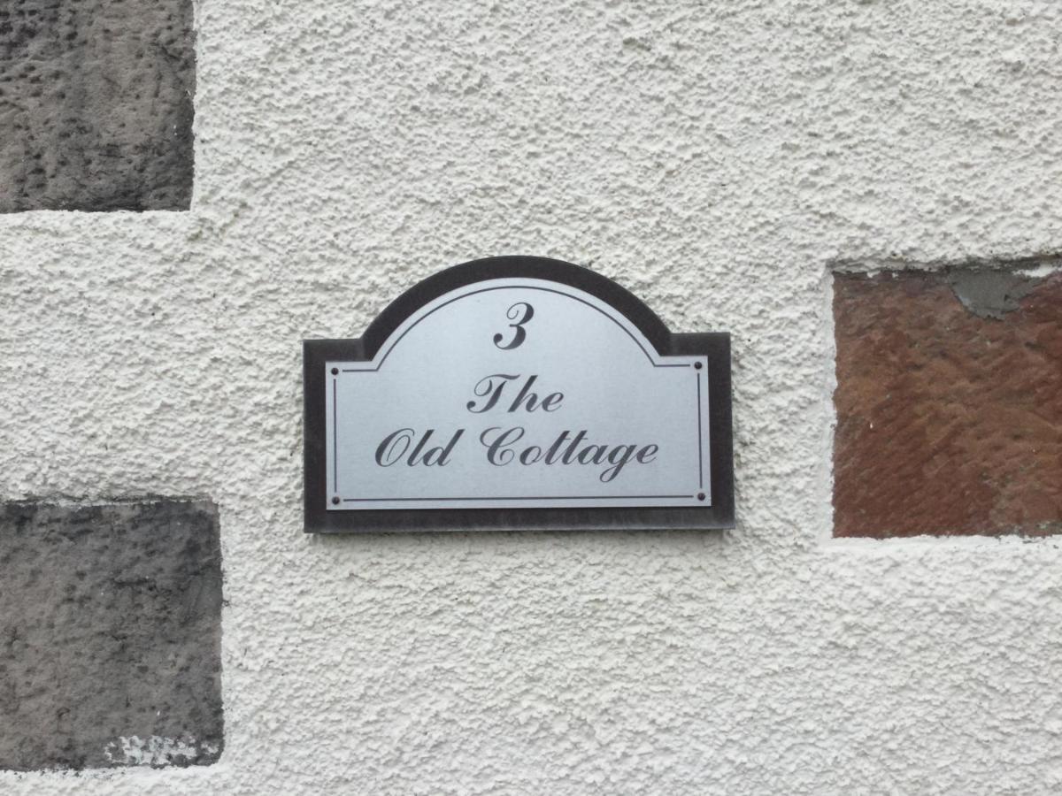 Three-bedroom Old Free Parking
