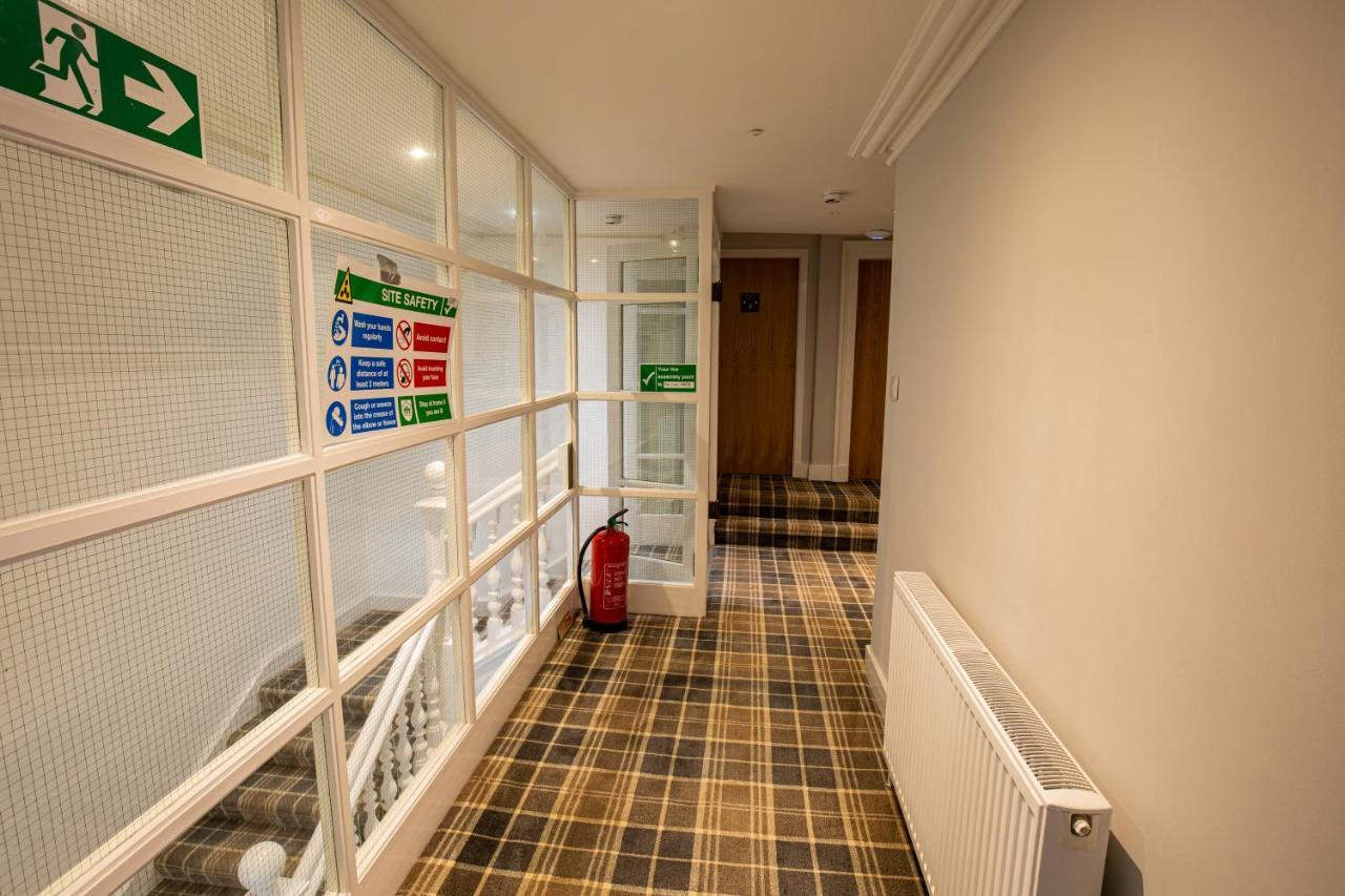 Crown Court Hotel