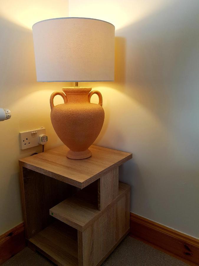 Caledonian 2 Bedroom Free Parking *