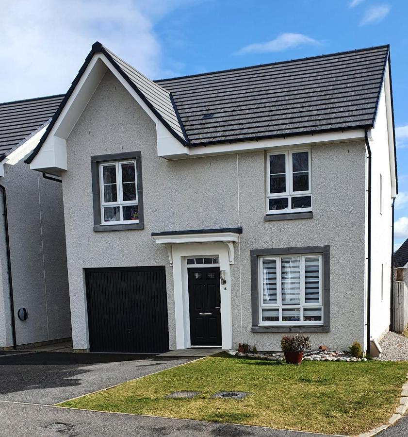 Holiday home Kellys Inverness