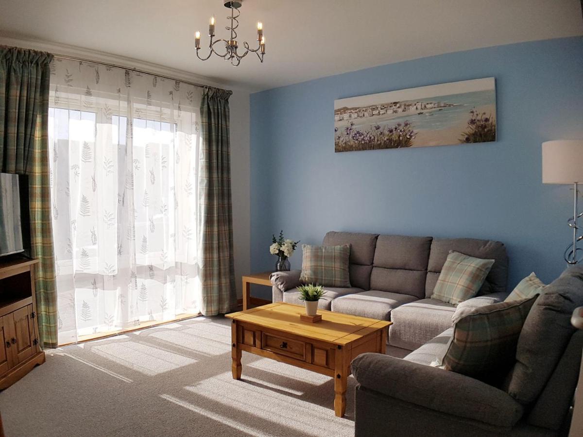 Hill View 2 Bedroom Free Parking * Inverness