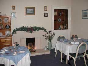 Dunroamin Hotel 2*