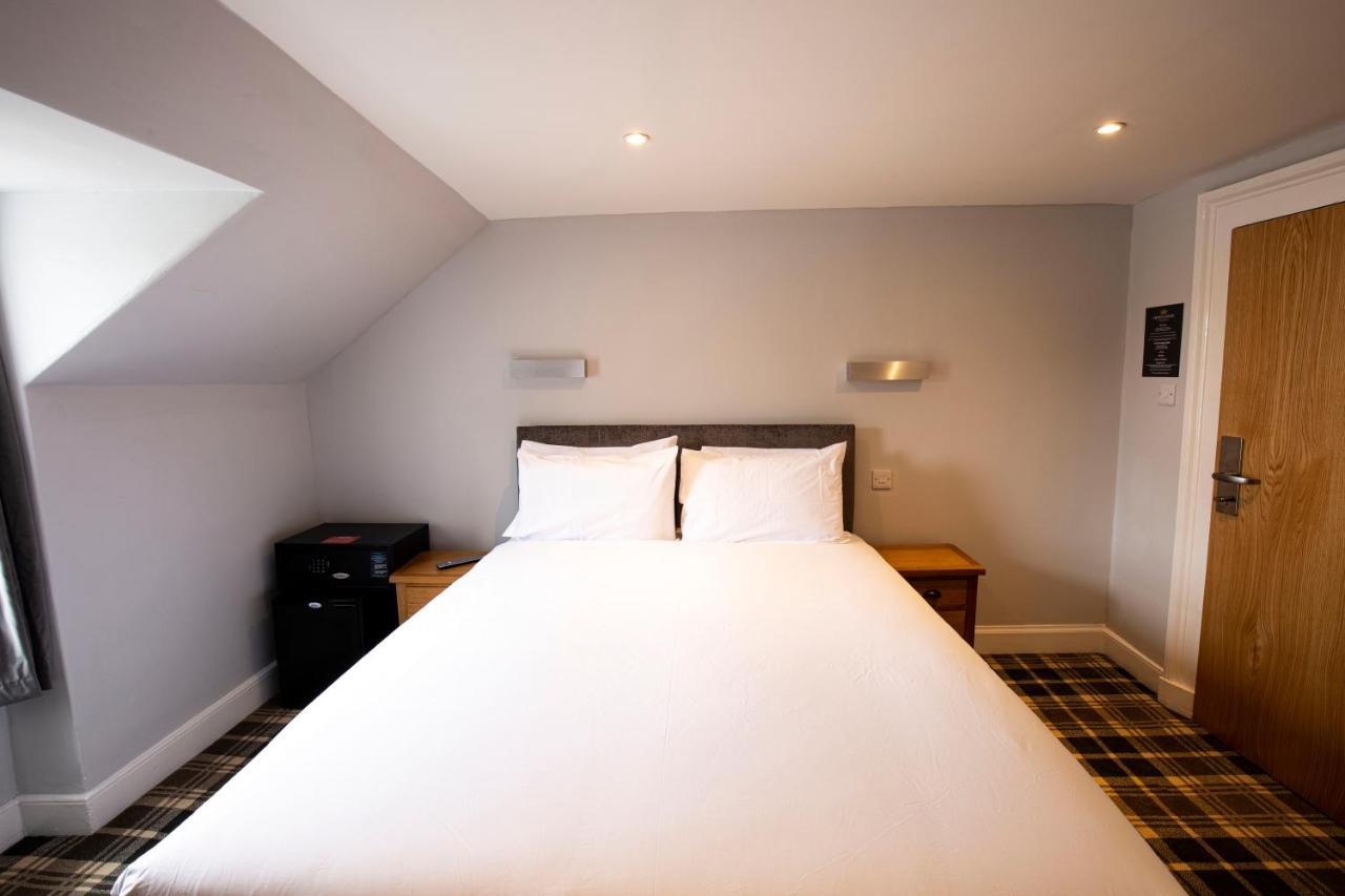 Crown Court Hotel 3*