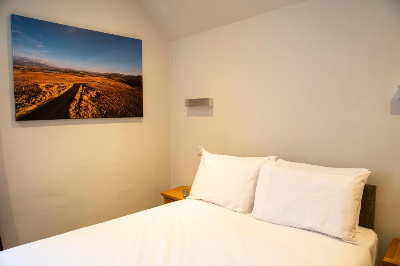 Crown Court Hotel 3*