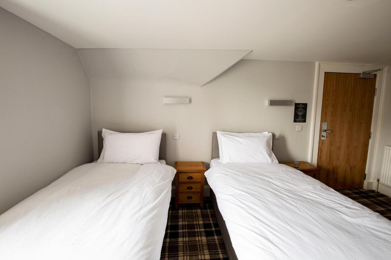 Crown Court Hotel 3*