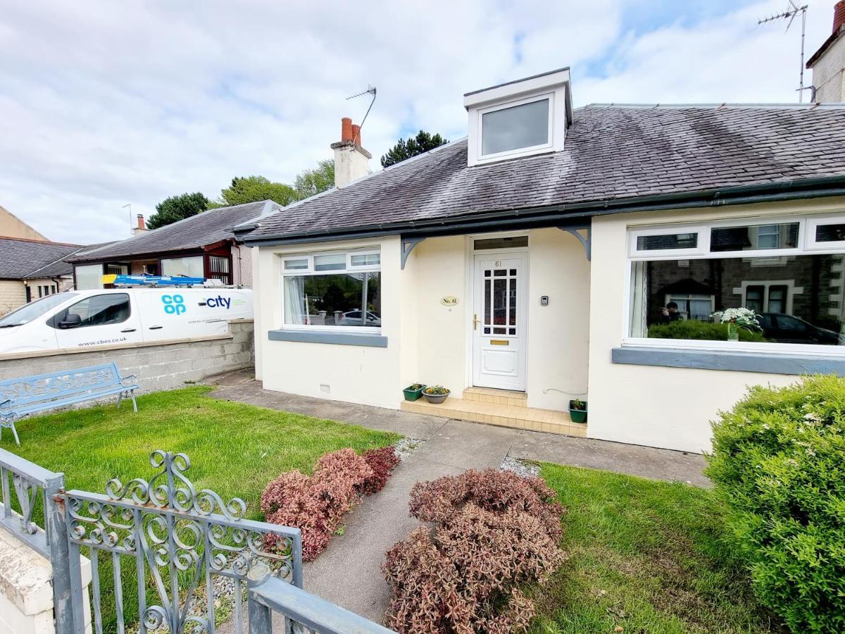 Three Bed In Holiday home *