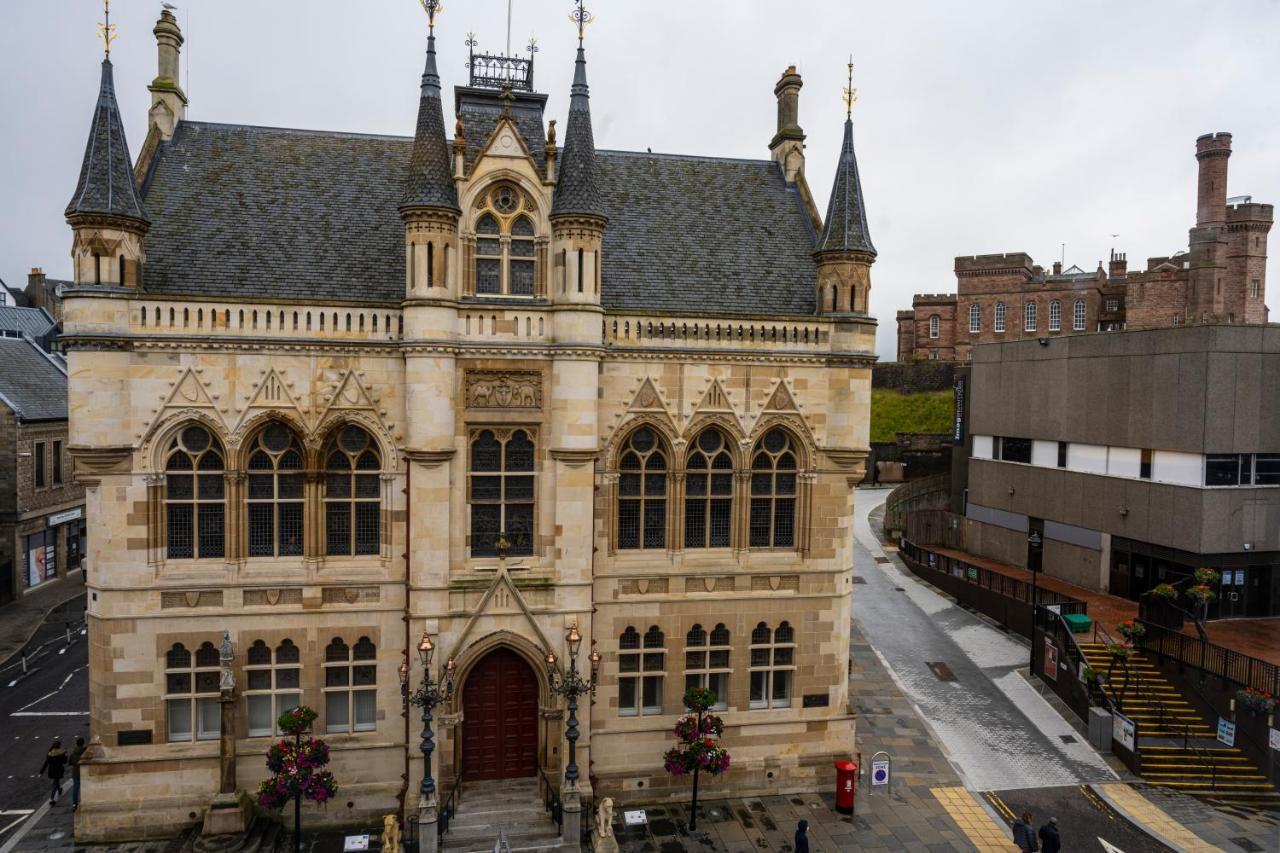 Inverness City Suites Apartment *