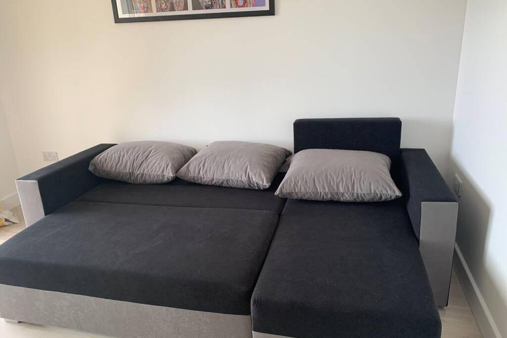 Apartamento Tomax Garden Free Parking Inverness