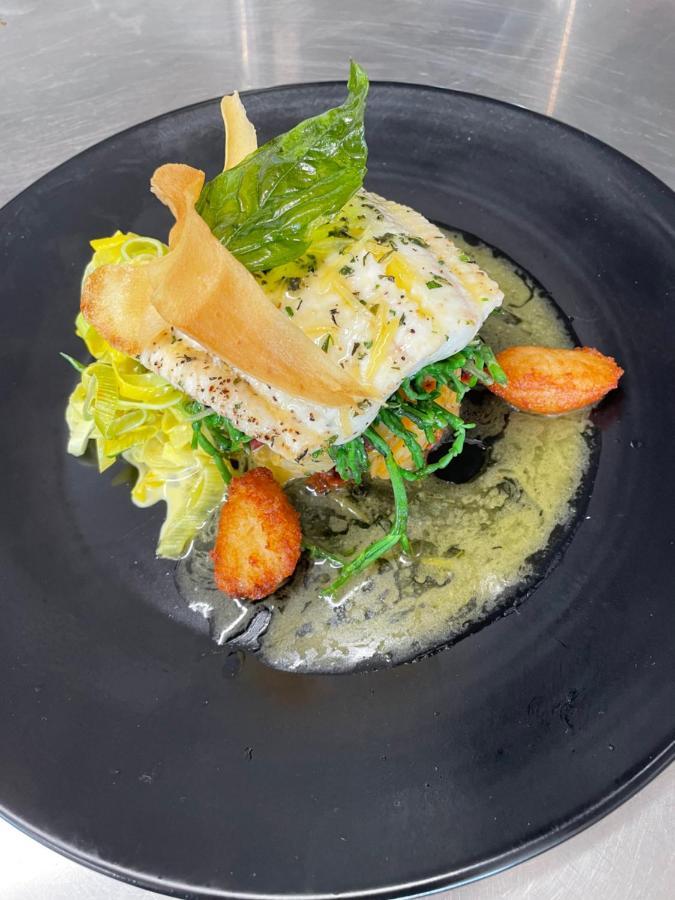 The Steadings, At The Grouse & Trout 3*