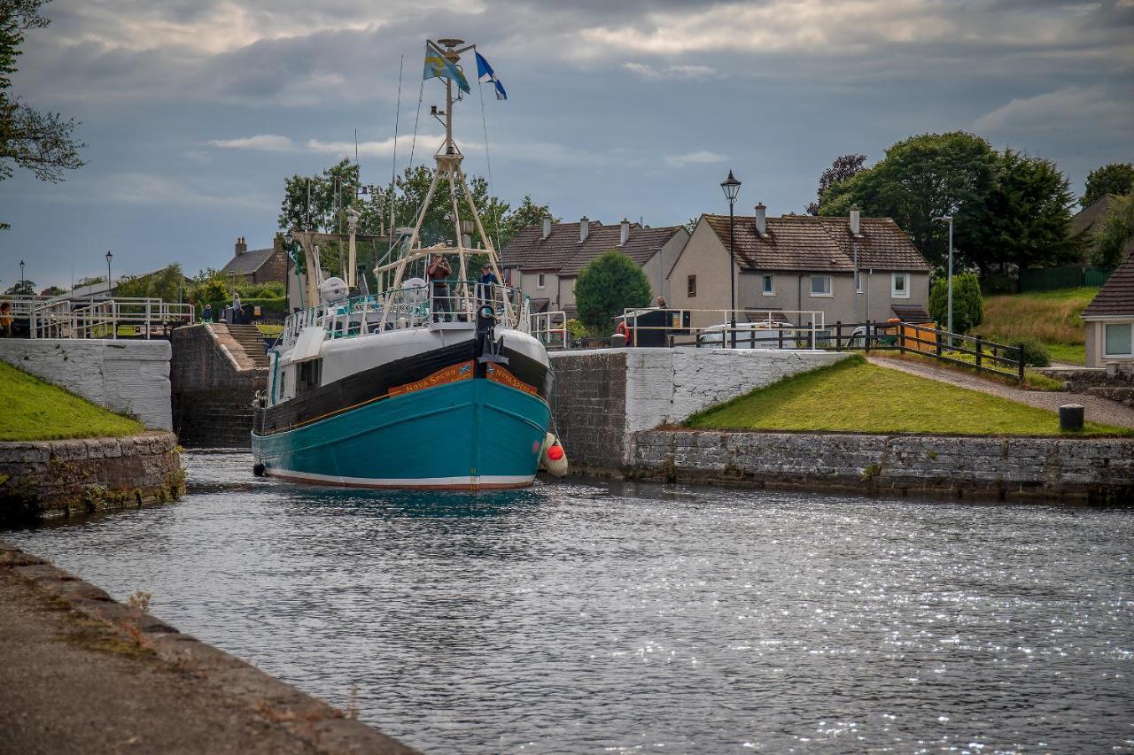 Apartment Caledonian Canal