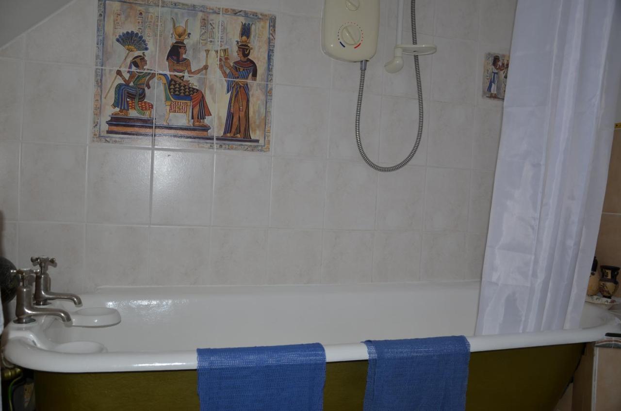 Averon House 3*