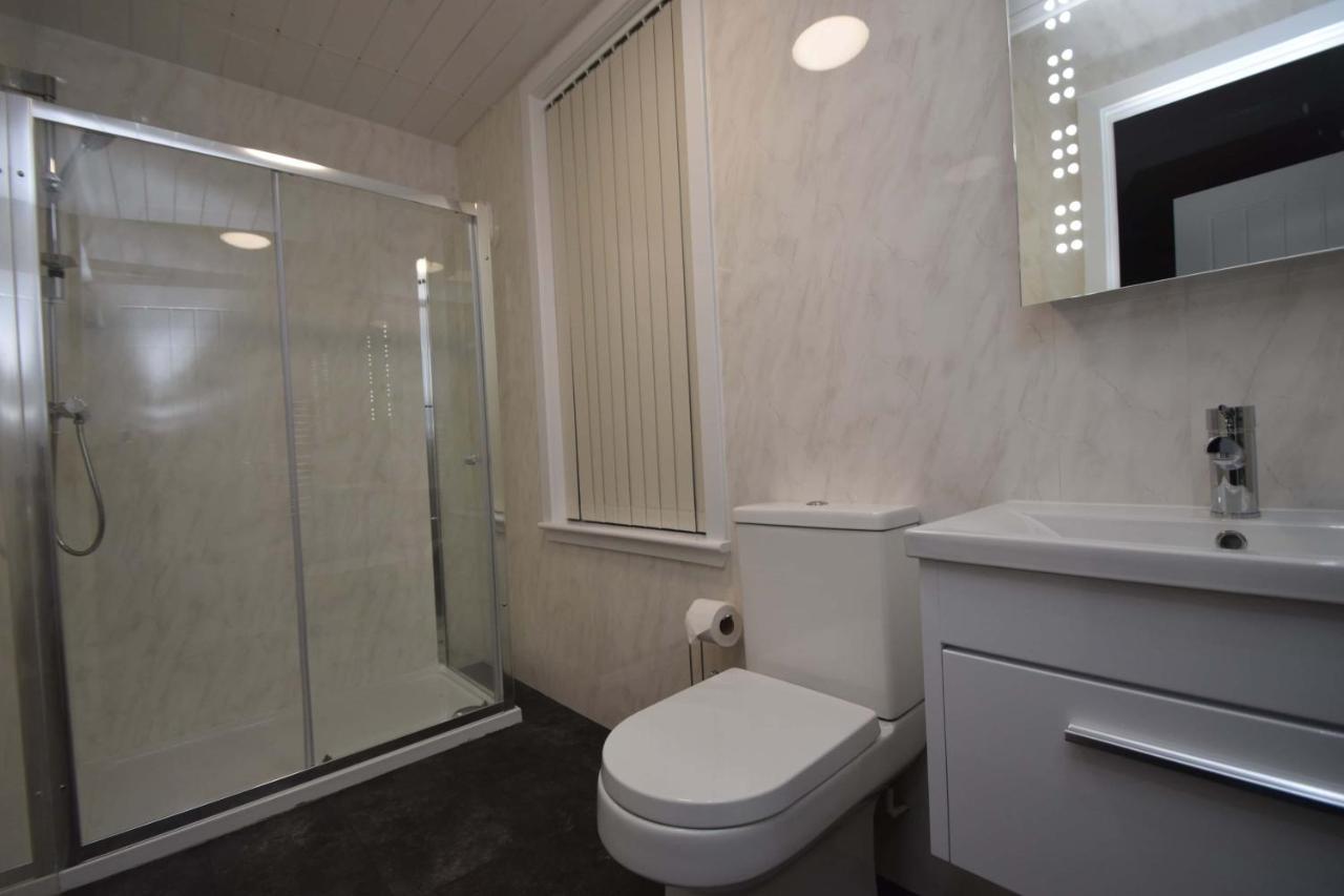 Rosedene Highland House Apartments, *