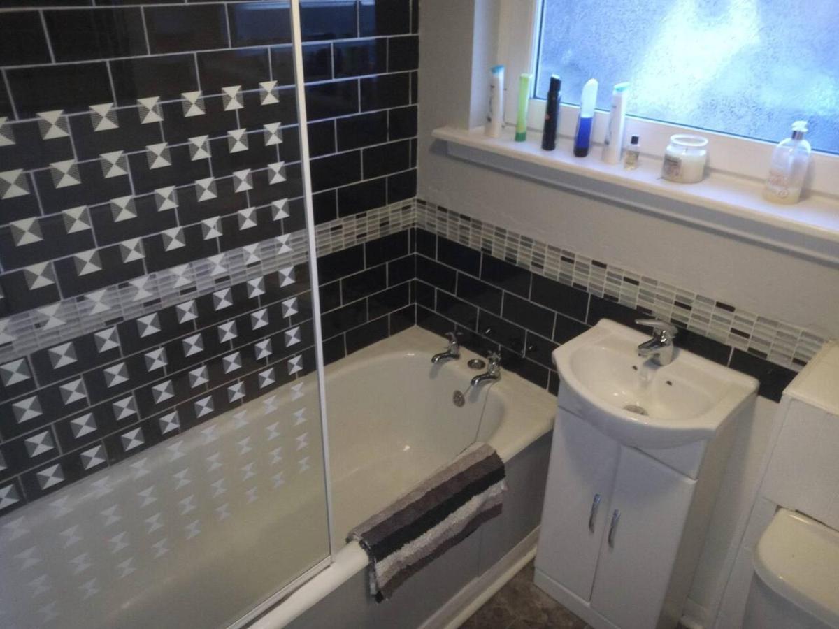 Holiday home 3-bed House 5 Minute Walk From Centre