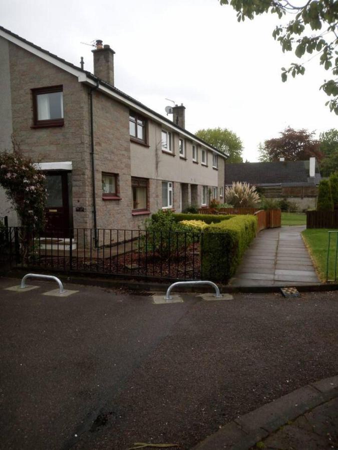Holiday home 3-bed House 5 Minute Walk From Centre