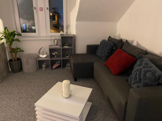 Apartment 63a Innes St *