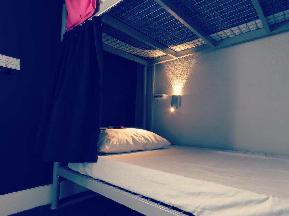 Bazpackers Hostel *