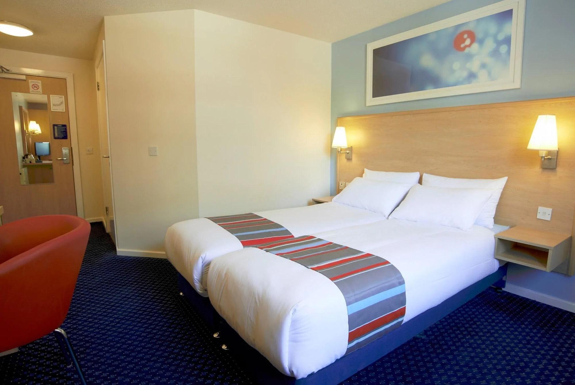Hotel Travelodge Fairways 3*