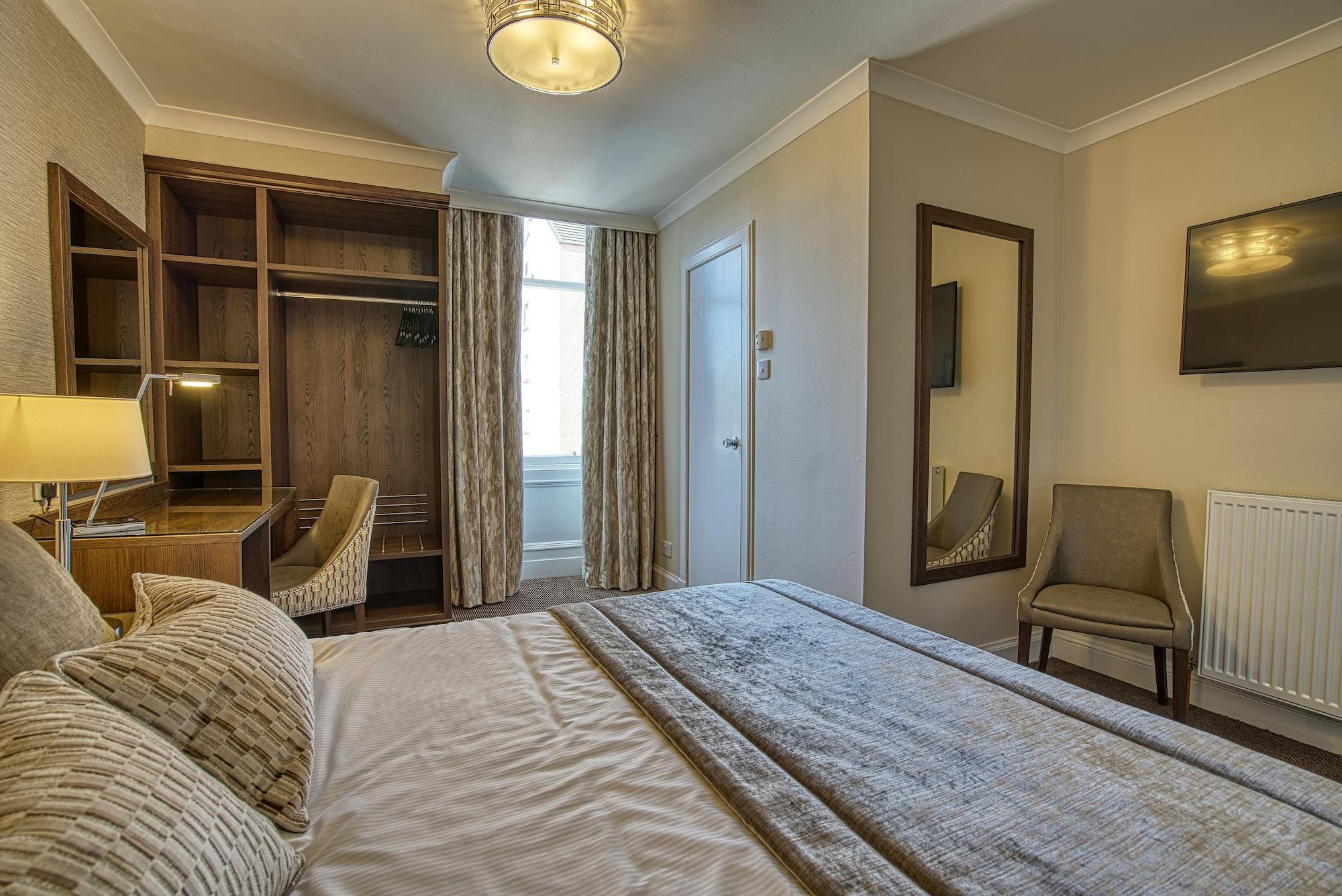 Western Palace & 4* Inverness