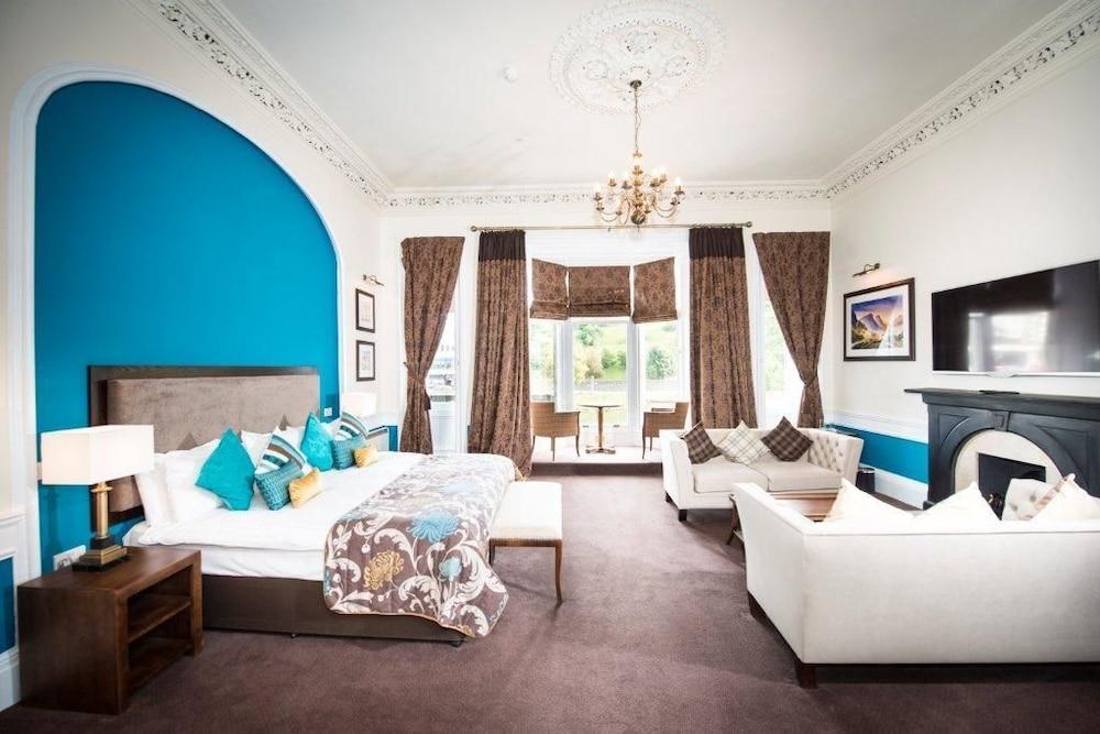 Columba By Compass Hospitality Hotel 3*