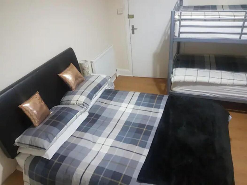 Guest house 9 Ardconnell Terrace Room 1