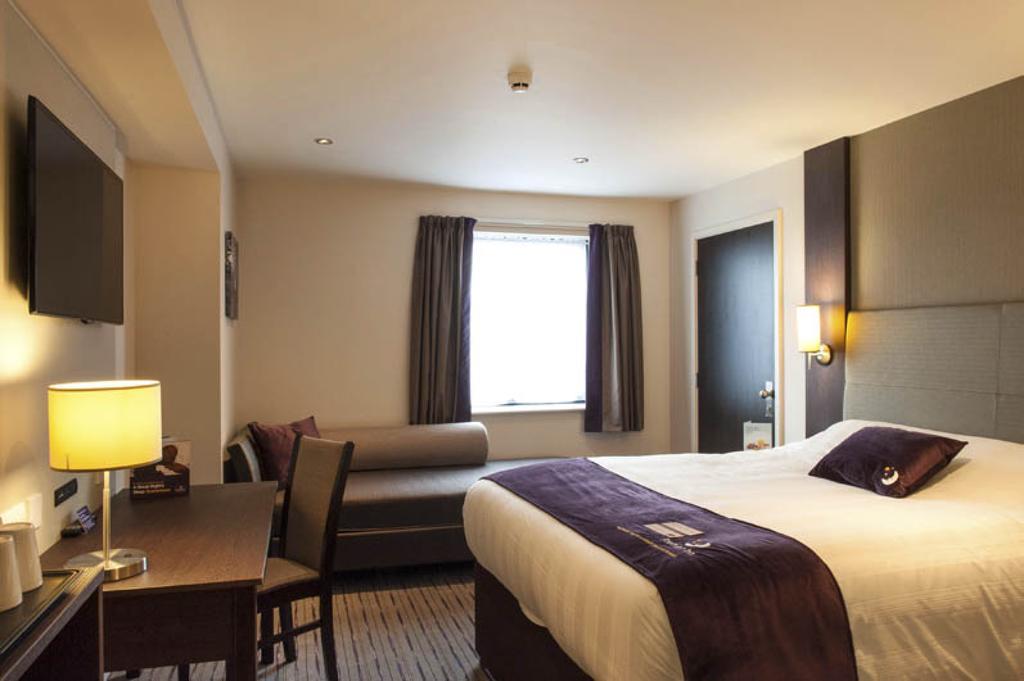 Hotel Premier East