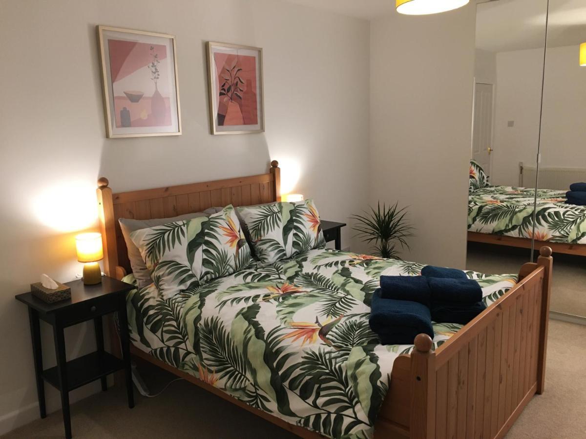 Holiday home Columba House *