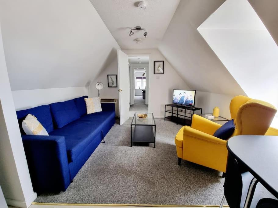 One Bed In The Heart Of *