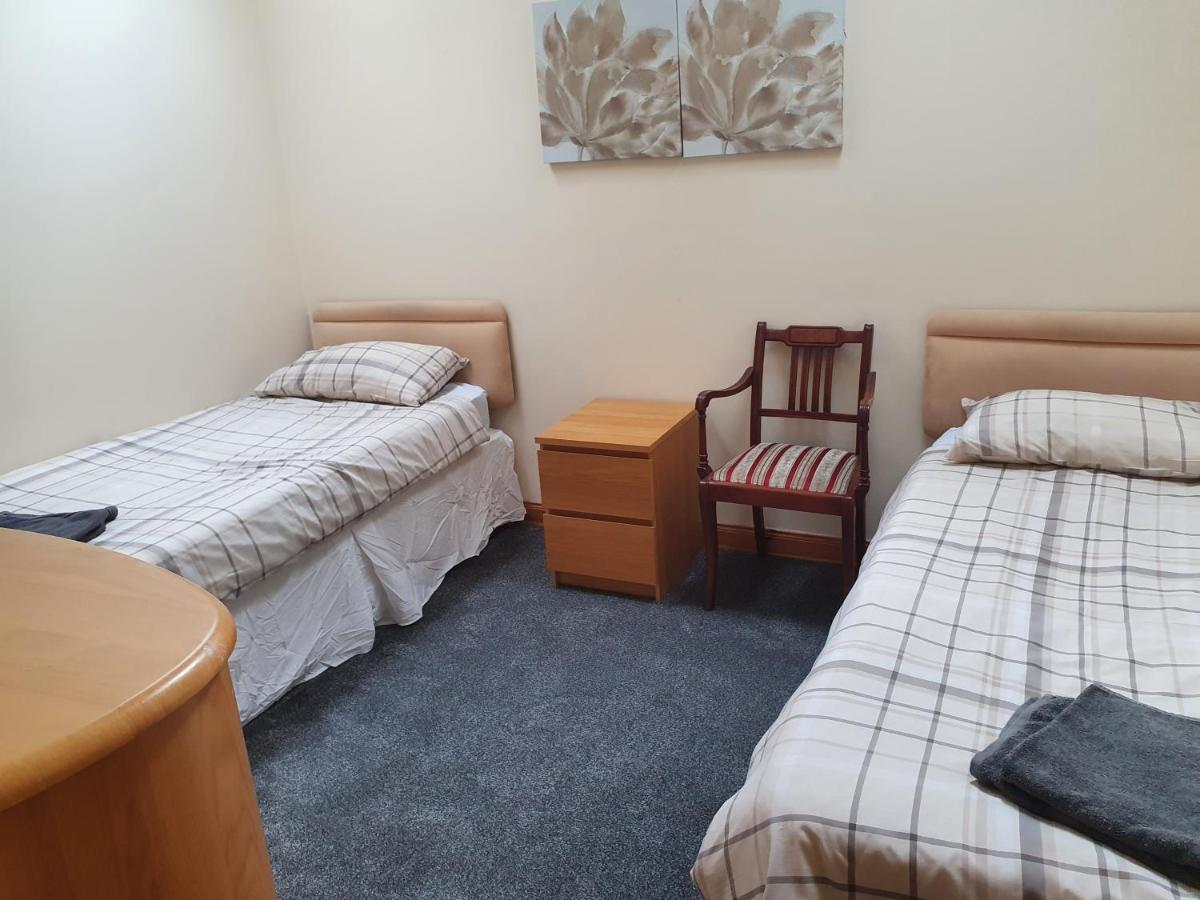 Nelson Street Apartment *