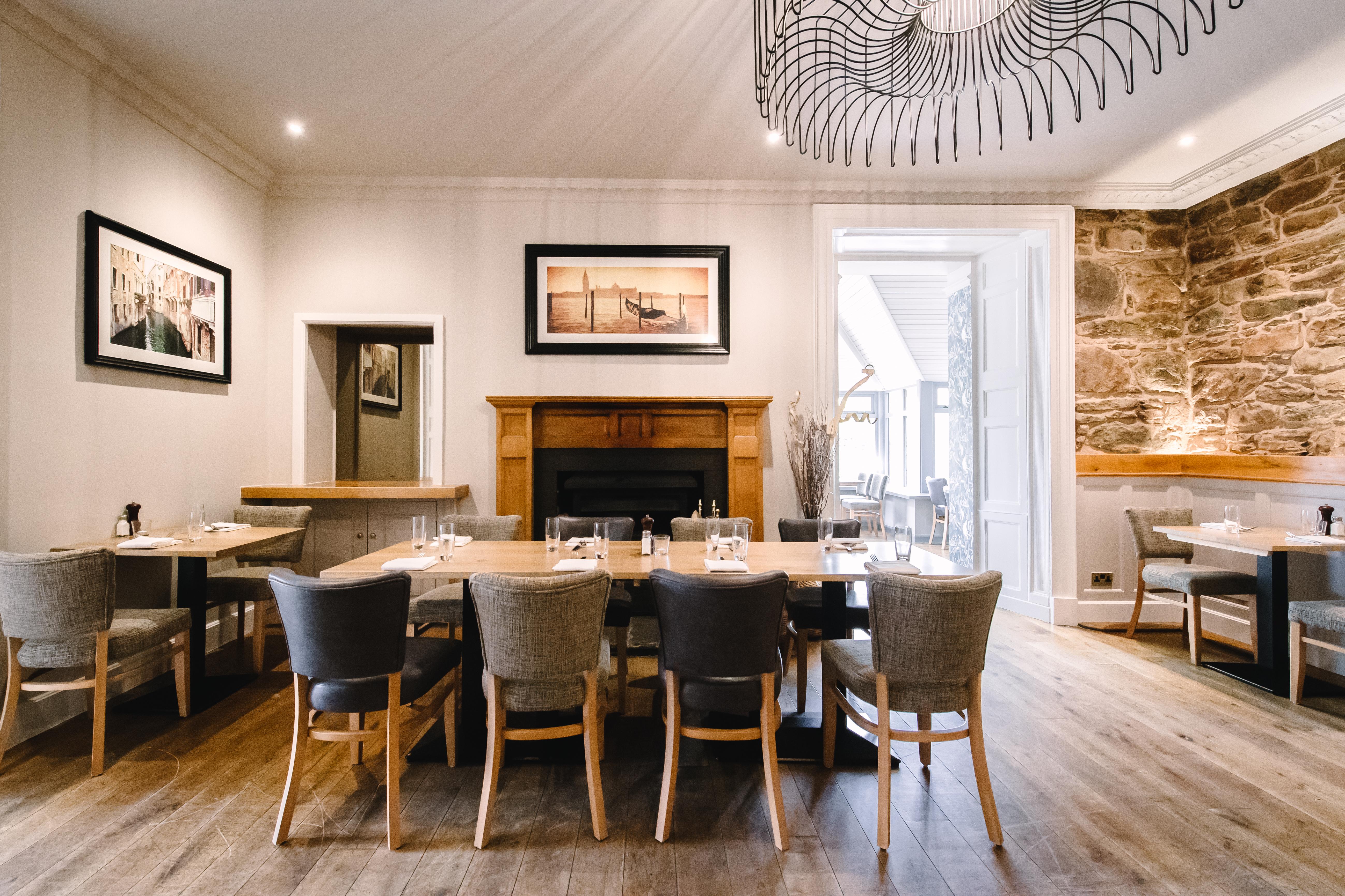 Glen Mhor At Uile-bheist 'brewstillery' 4*