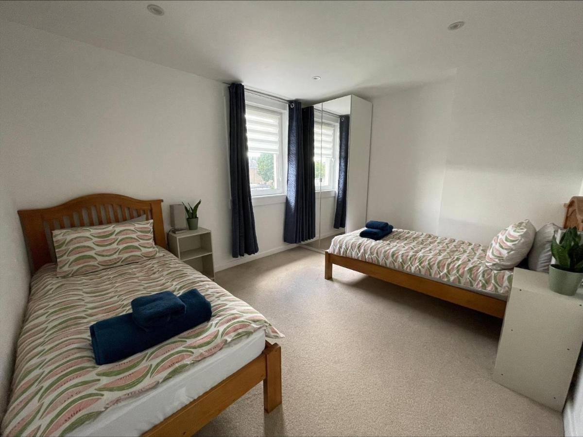 Holiday home Columba House *