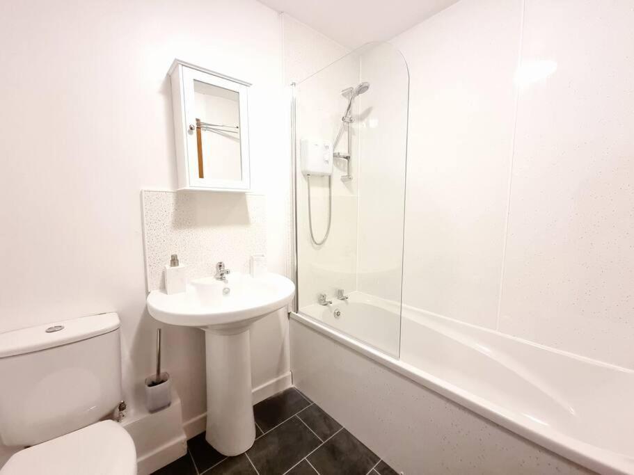 Two Bed With Free Parking In Inverness