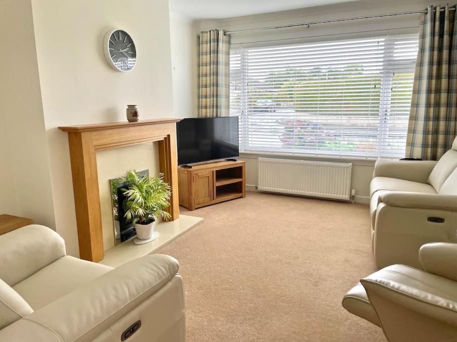 'edgewood' - Detached Holiday home *