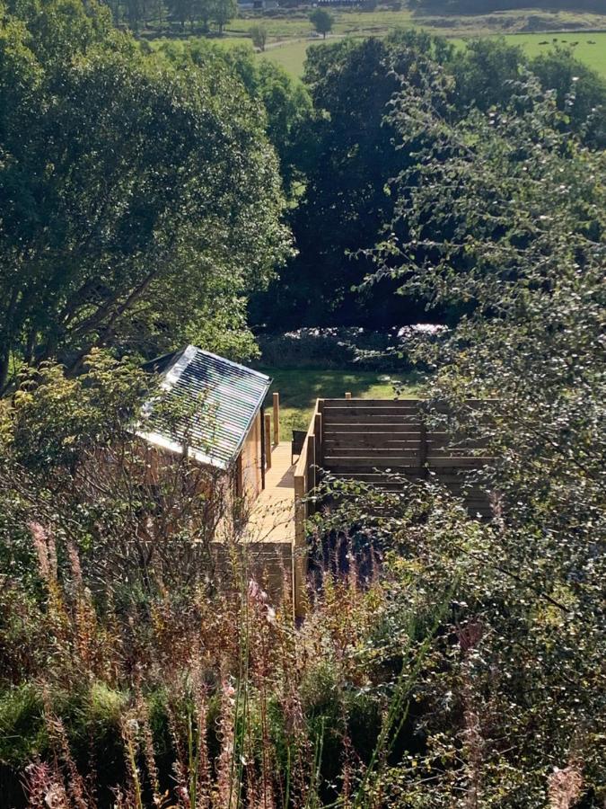 River Huts, Highland River Retreat With Hot Tub Campsite