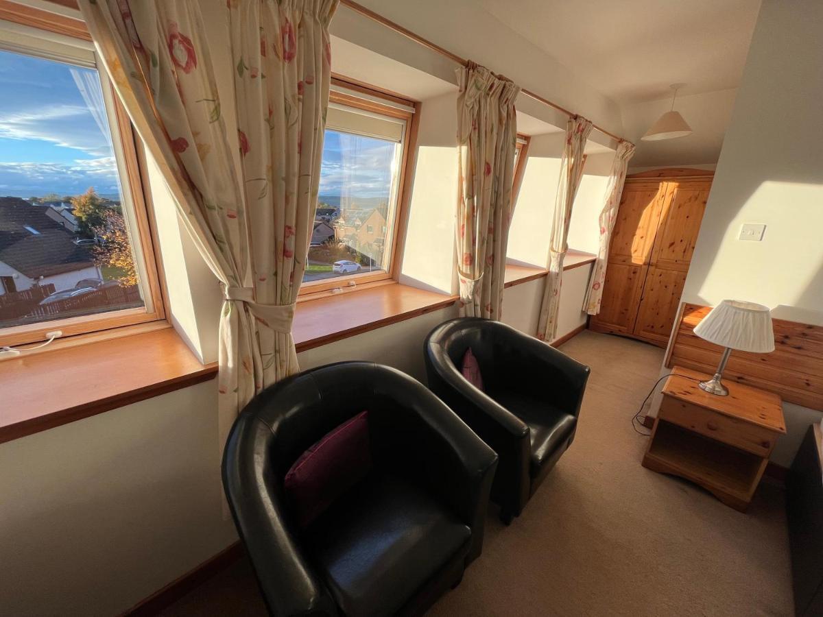 Hotel Smithton 2*