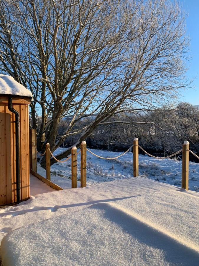 River Huts, Highland River Retreat With Hot Tub Inverness