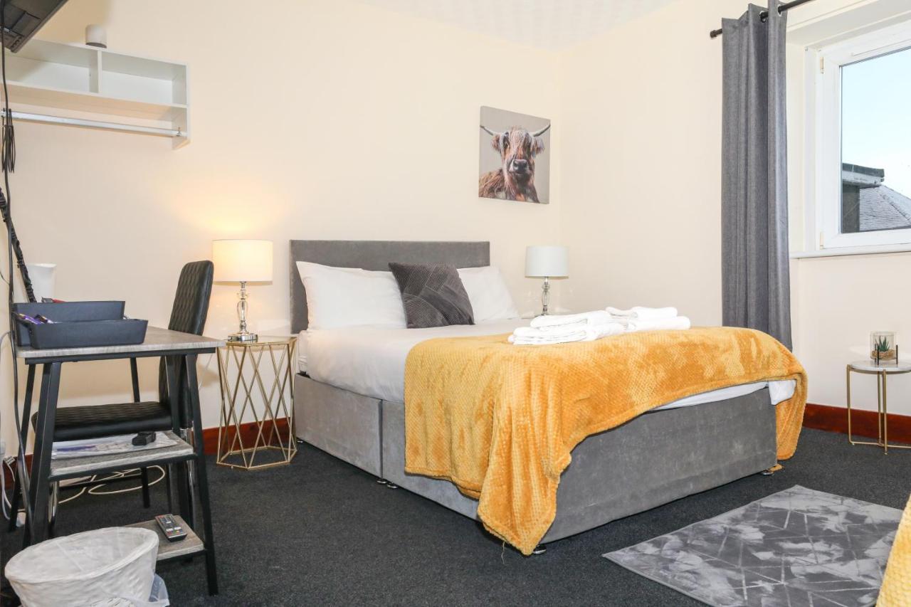 Mystayinn - Five Star Amenities - Free Parking - Central - Complimentary Snacks