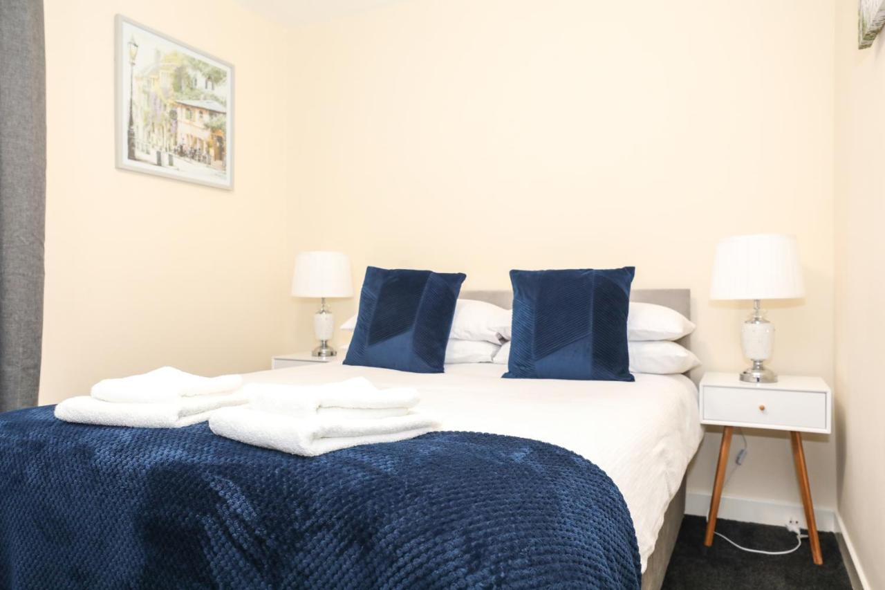 Mystayinn - Five Star Amenities - Free Parking - Central - Complimentary Snacks Casa de hóspedes