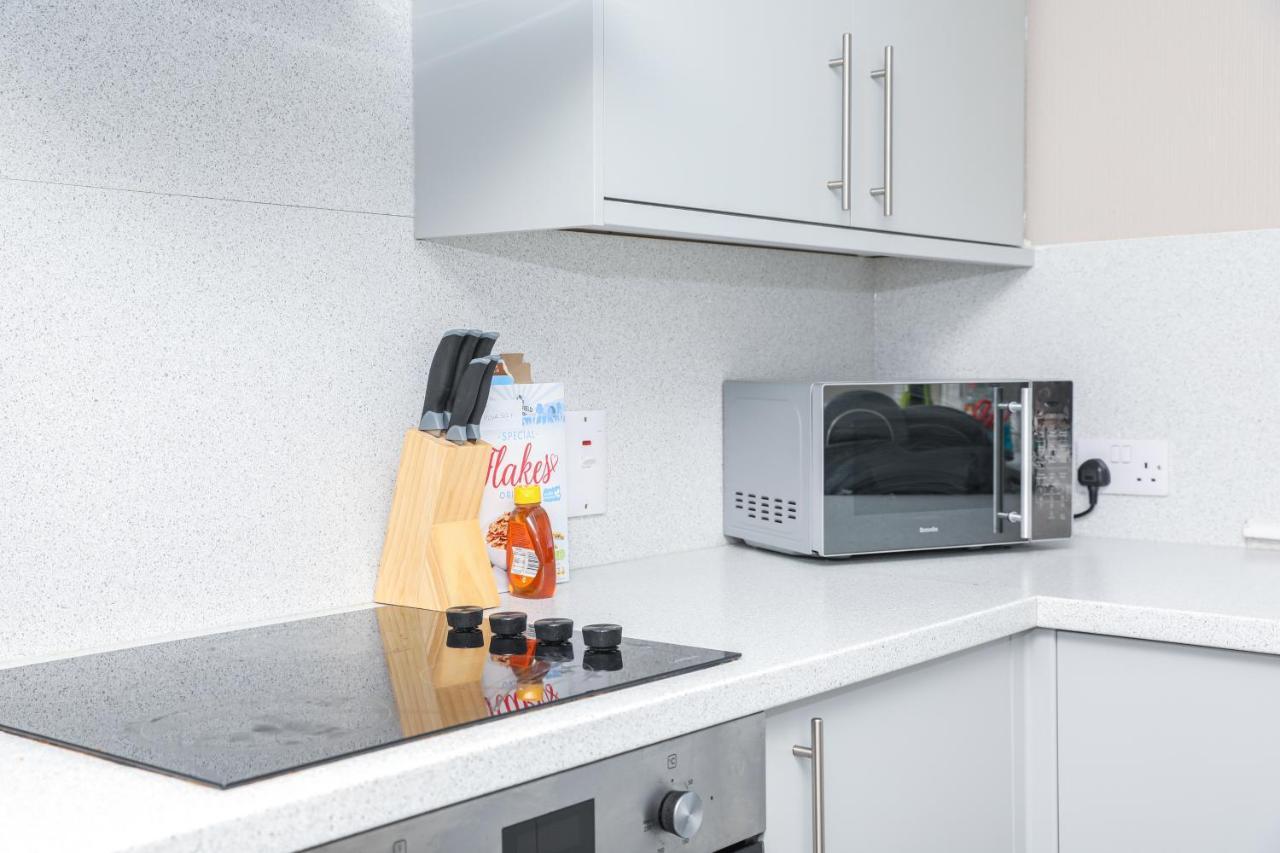Casa de hóspedes Mystayinn - Five Star Amenities - Free Parking - Central - Complimentary Snacks