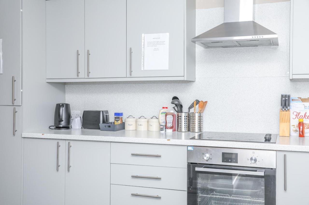 Mystayinn - Five Star Amenities - Free Parking - Central - Complimentary Snacks Casa de hóspedes *