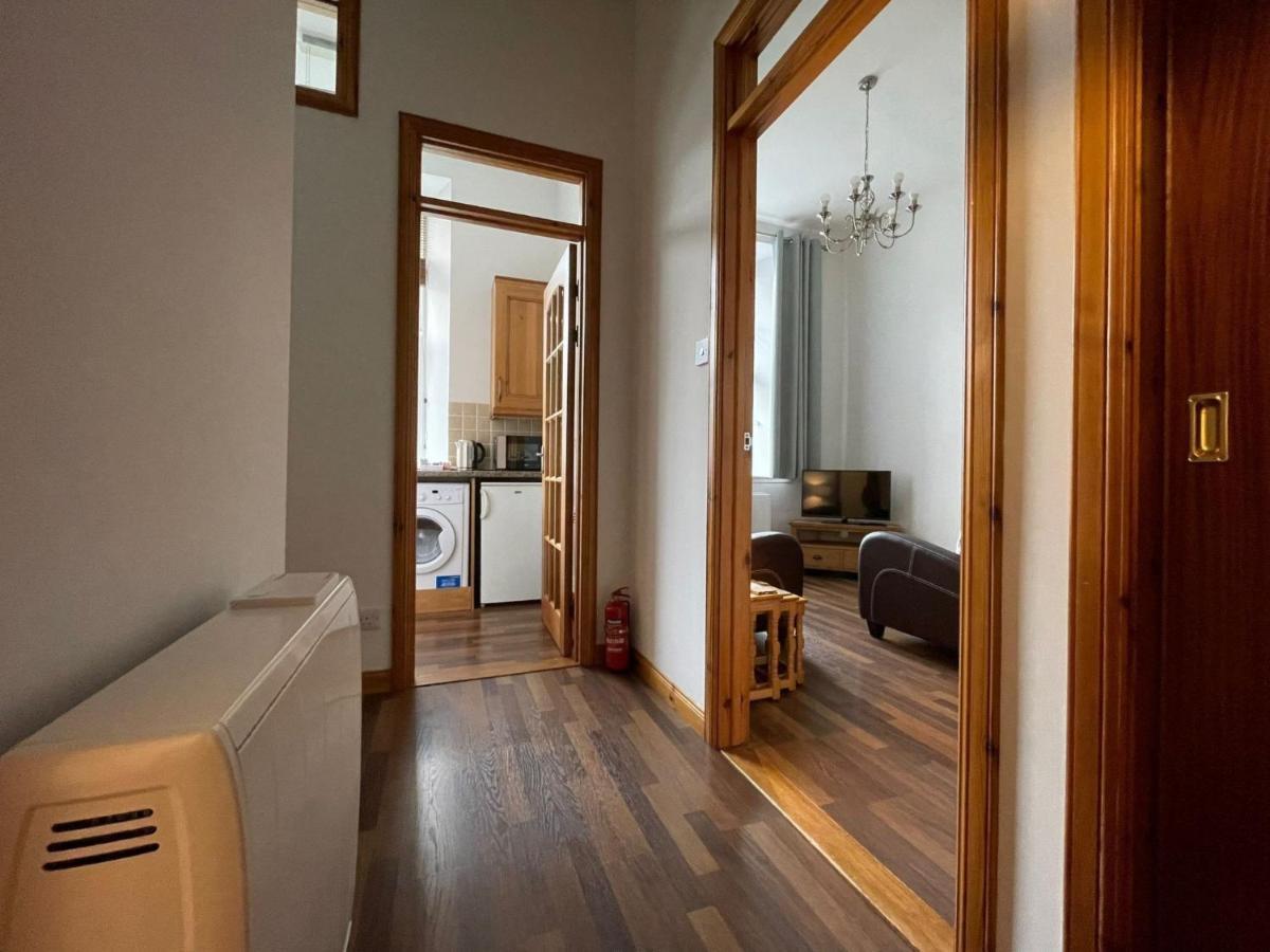 Old Edinburgh Court By Interhome * Inverness
