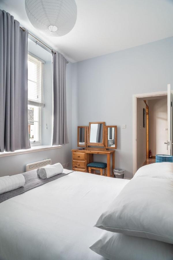 Apartment Old Edinburgh Court By Interhome *