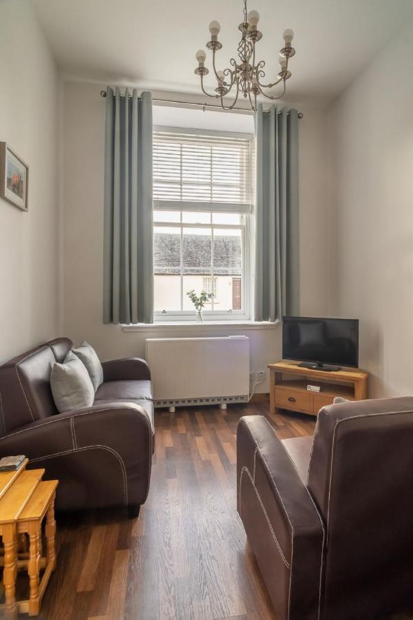 Old Edinburgh Court By Interhome Inverness
